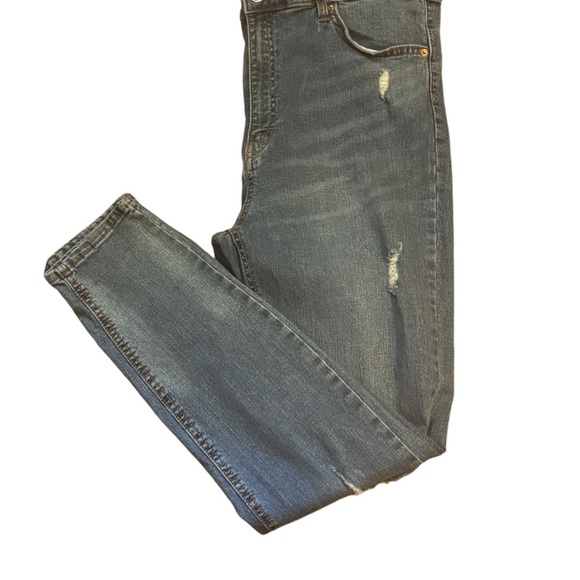 Wild Fable high rise skinny jean, size 16 - Picture 3 of 8